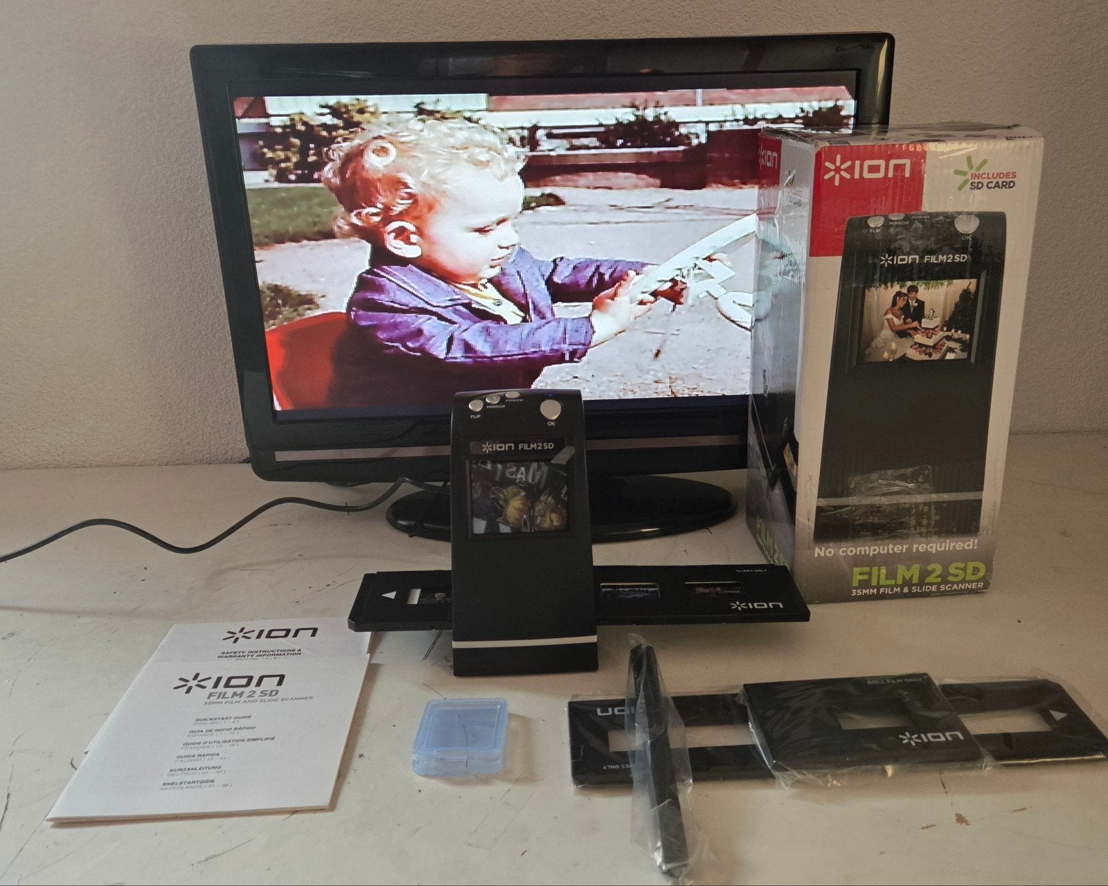 DIA / FILM SCANNER voor TV SD KAART PC niet NODIG, Audio, Tv en Foto, Ophalen of Verzenden