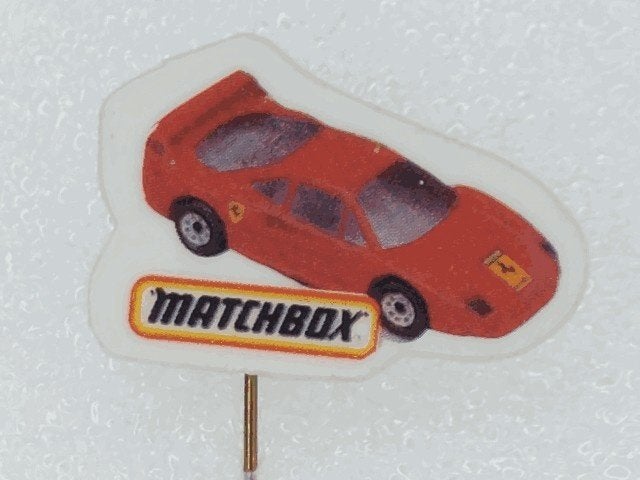 SP1739 Speldje Matchbox Ferrari F40, Verzamelen, Ophalen of Verzenden, Gebruikt, Overige onderwerpen