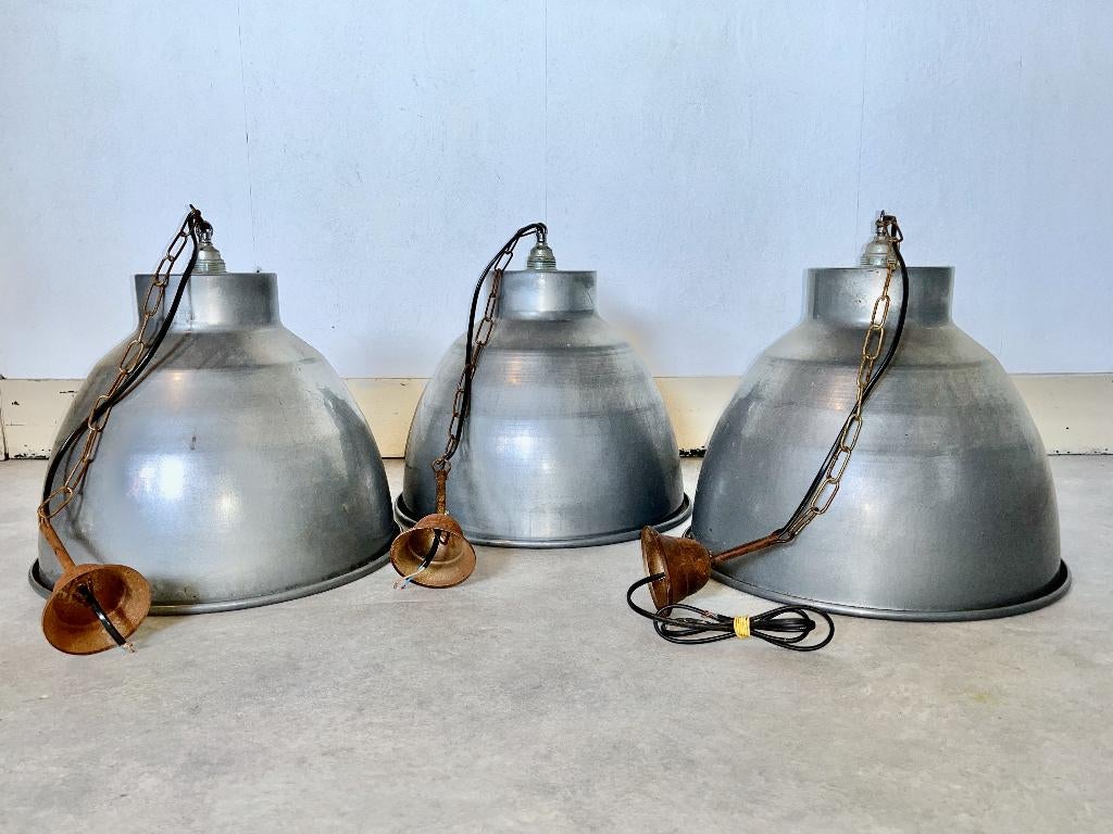 drie hanglampen industrieel metaal met ketting D50cm, Gebruikt, -, -, Ophalen of Verzenden