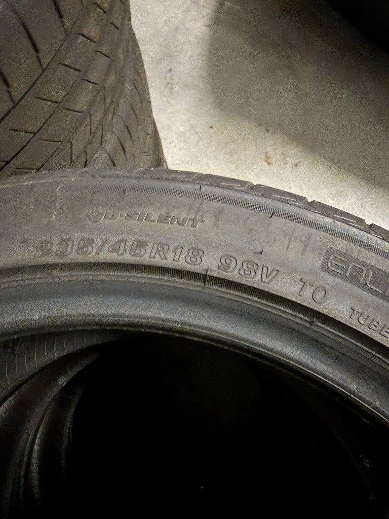 Zomerbanden 235 45 18 Bridgestone, Auto-onderdelen, Banden en Velgen, Ophalen, 18 inch, Nieuw, 235 mm