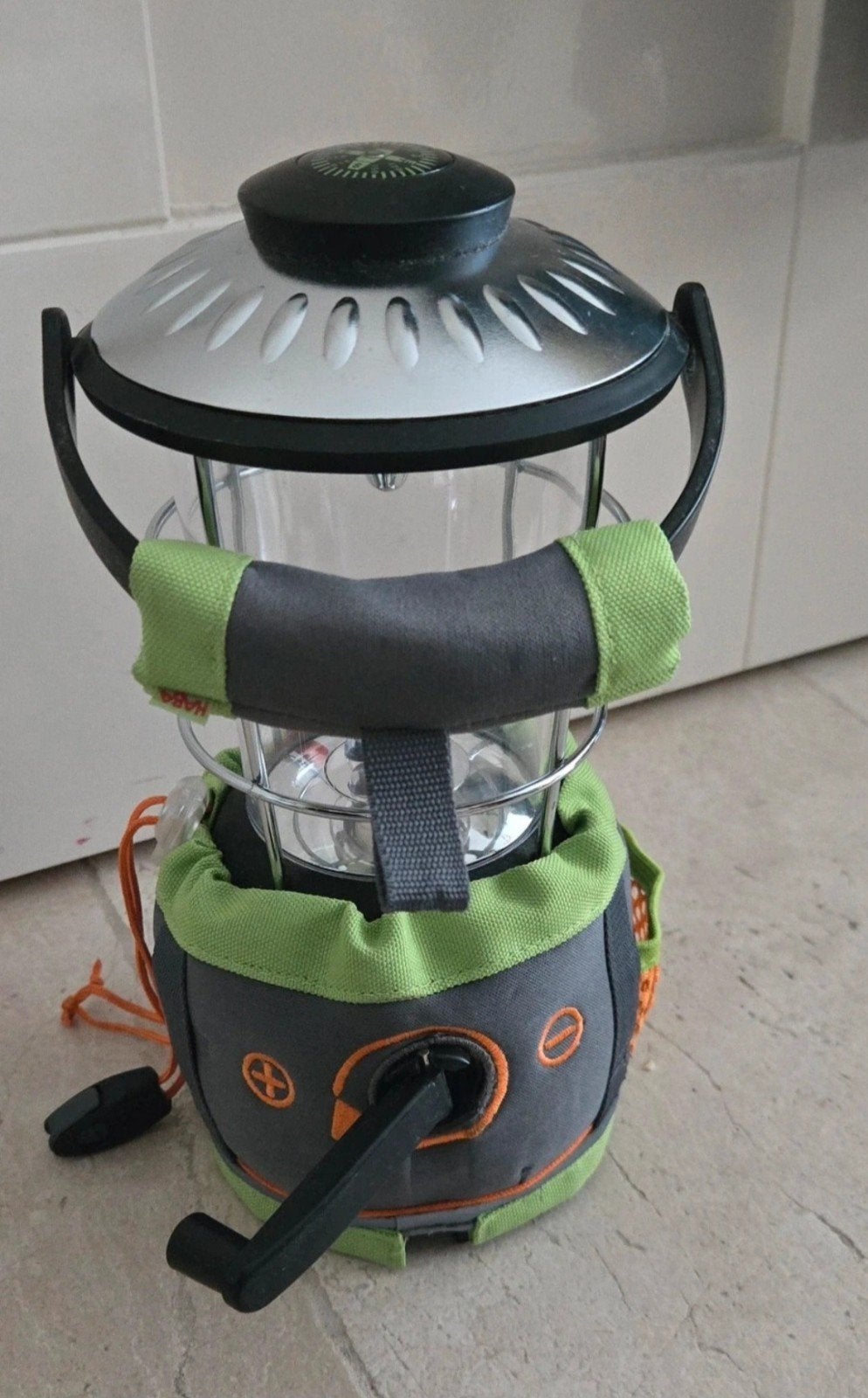Haba Terra Kids Campinglamp LED - Dynamo & Kompas, Ophalen of Verzenden, Gebruikt