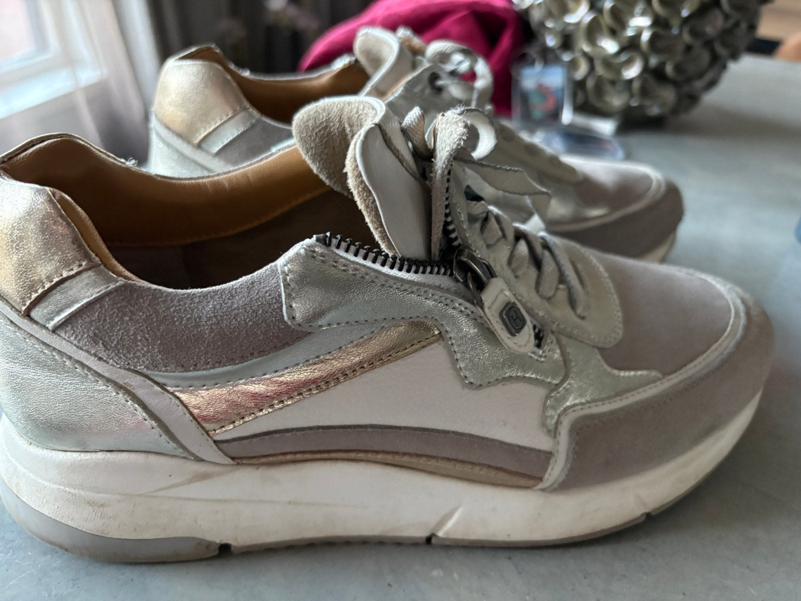 Helioform sneakers maat 6,5 (40), Wit, Ophalen of Verzenden, Sneakers of Gympen, Zo goed als nieuw