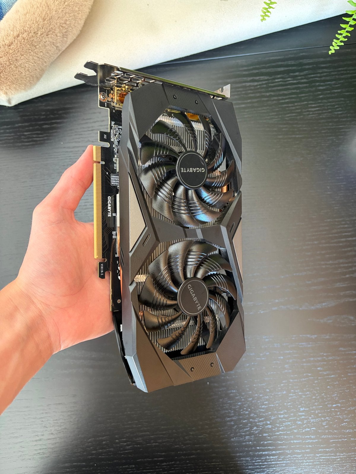 Gigabyte GeForce GTX 1660 Super OC 6G Videokaart, Computers en Software, Processors, Ophalen, Zo goed als nieuw, 3 tot 4 Ghz