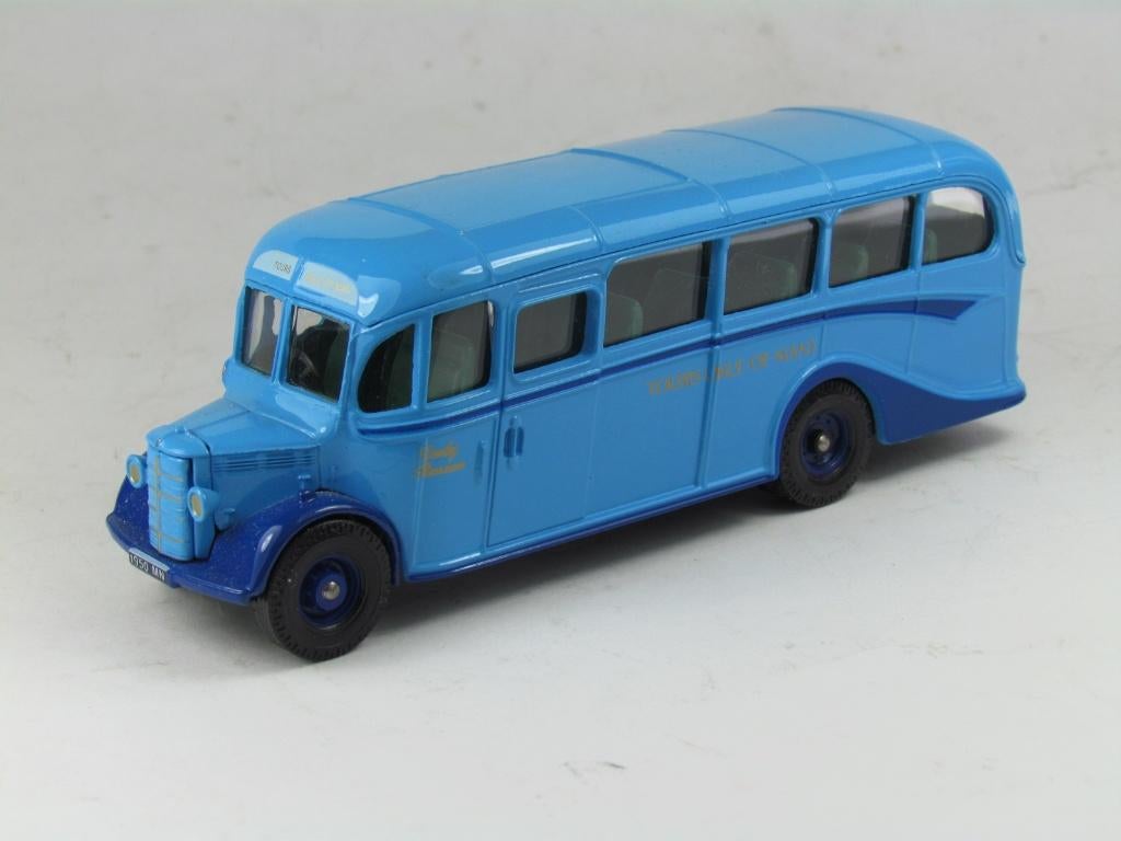 Corgi Bedford OB Coach Tours Isle of MAN, Hobby en Vrije tijd, Modelauto's | 1:50, Ophalen of Verzenden, Zo goed als nieuw, Bus of Vrachtwagen