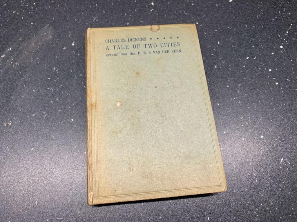 Antiek boek 1927 Charles Dickens bewerkt Van der Veen, Antiek en Kunst, Ophalen of Verzenden
