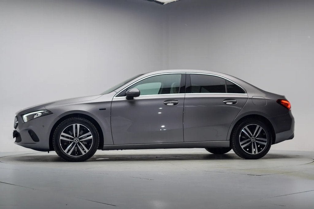 Mercedes-Benz A-Klasse 250e Luxury Limited Aut. [ Sfeerverli, Auto's, Gebruikt, 4 cilinders, 160 pk, Leder
