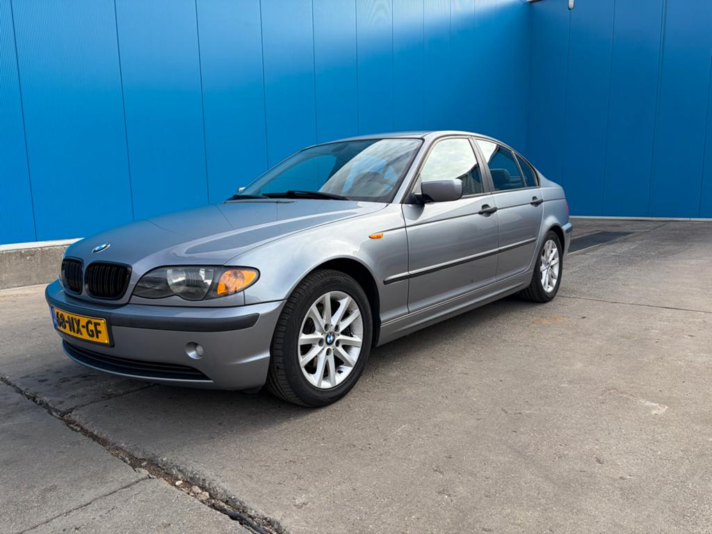 BMW 3-Serie 1.8 I 316 2004 Grijs, Auto's, Achterwielaandrijving, 1250 kg, Zwart, 4 cilinders