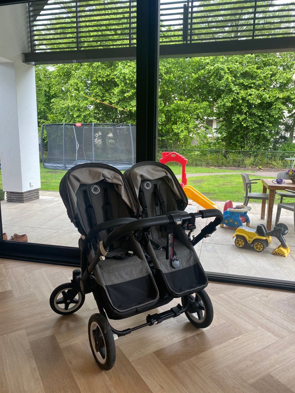 Duo kinderwagen Bugaboo, Kinderen en Baby's, Kinderwagens en Combinaties, Ophalen, Zo goed als nieuw, Combiwagen, Duowagen
