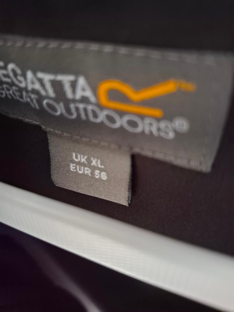 Regatta Great Outdoors Softshell Jas Zwart UK XL EUR 56, Ophalen, Zo goed als nieuw, Regatta Great Outdoors