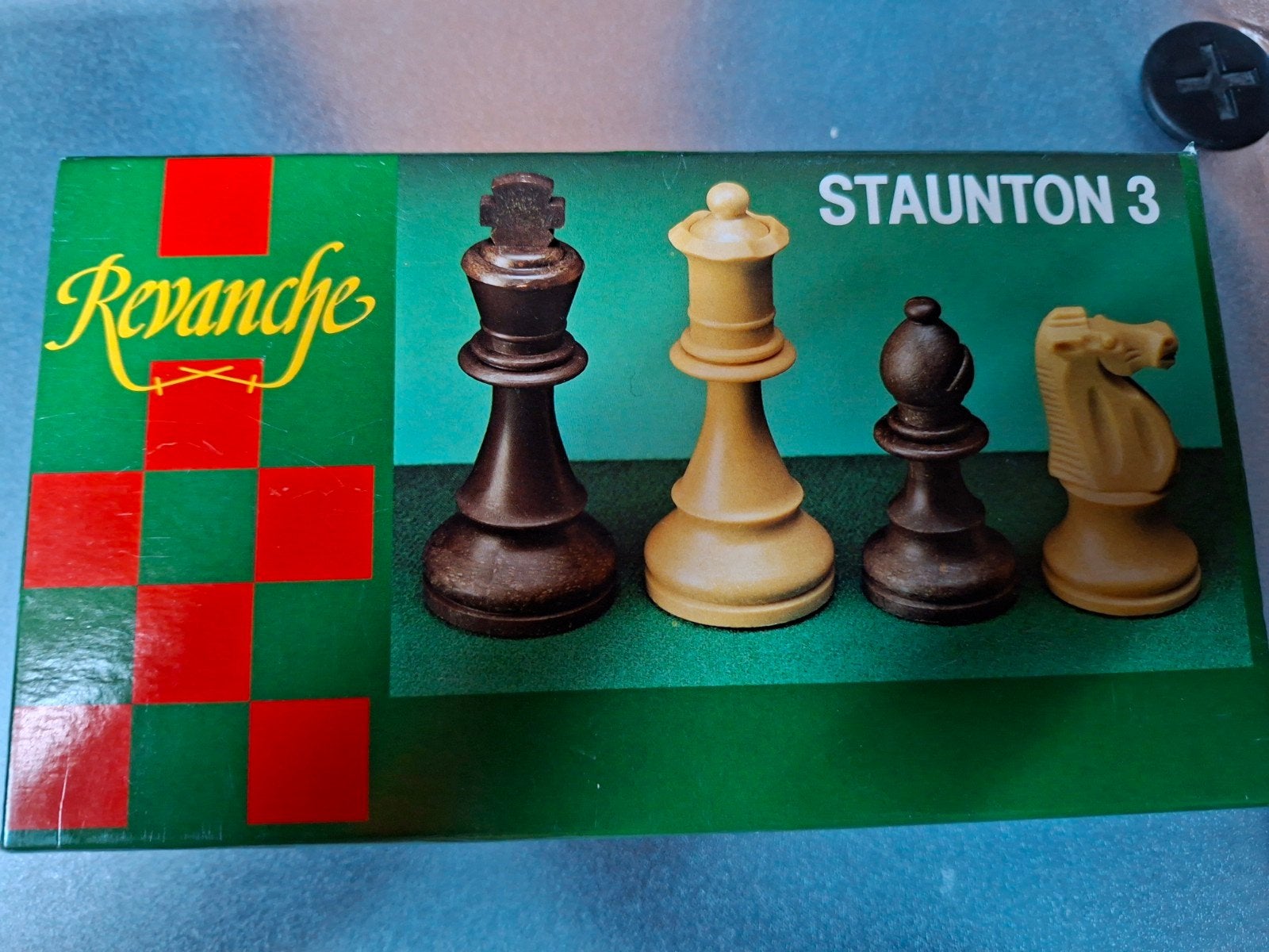 Mooi schaakspel, mist witte koning - Revanch Staunton 3, Hobby en Vrije tijd, Een of twee spelers, Ophalen of Verzenden, Gebruikt