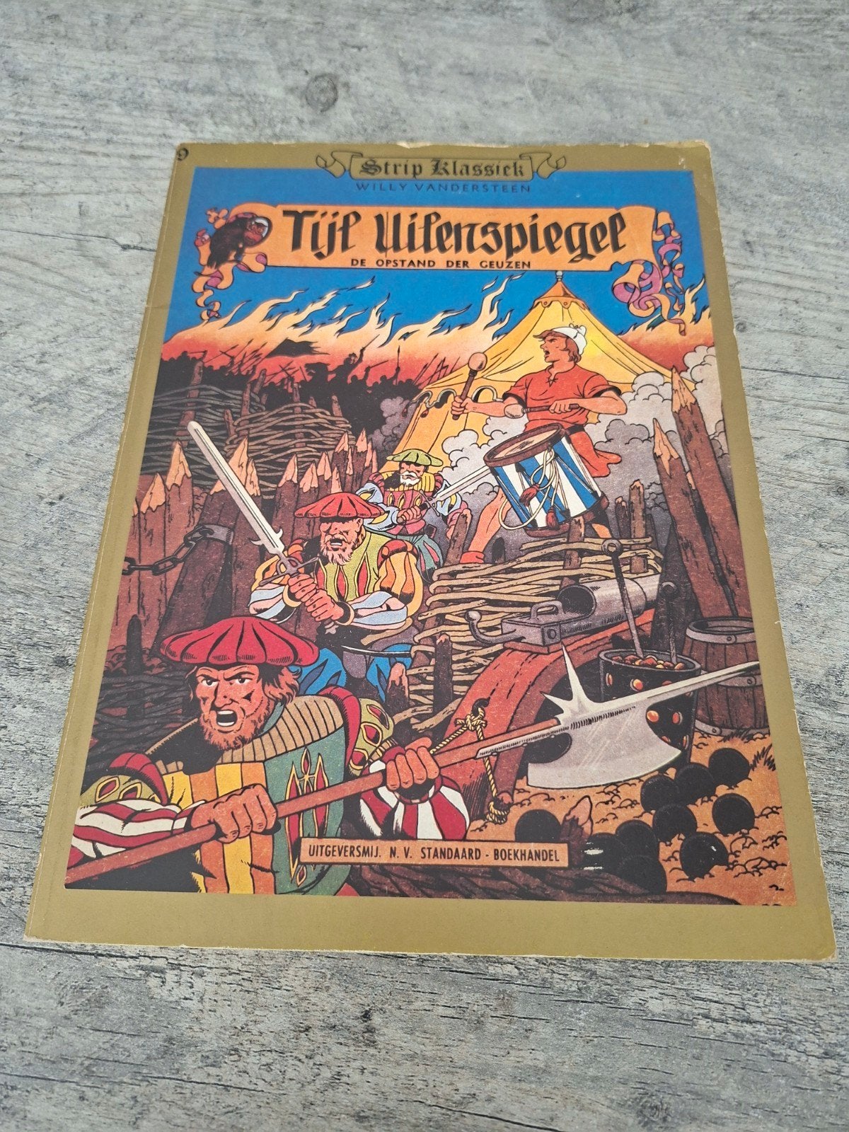 Tijl uilenspiegel strip klassiek 9, Gelezen, Willy Vandersteen, Eén stripboek, Ophalen of Verzenden