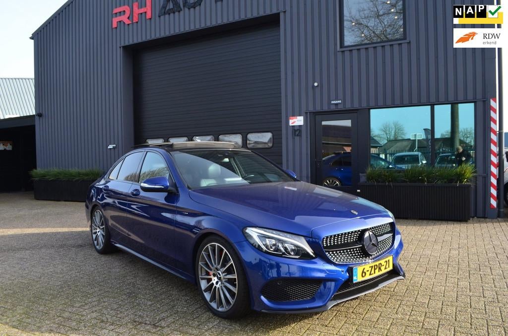Mercedes-Benz C-klasse 180 Ambition C43LOOK | PANORAMADAK |, Auto's, Mercedes-Benz, Automaat, Euro 6, Blauw, Bedrijf