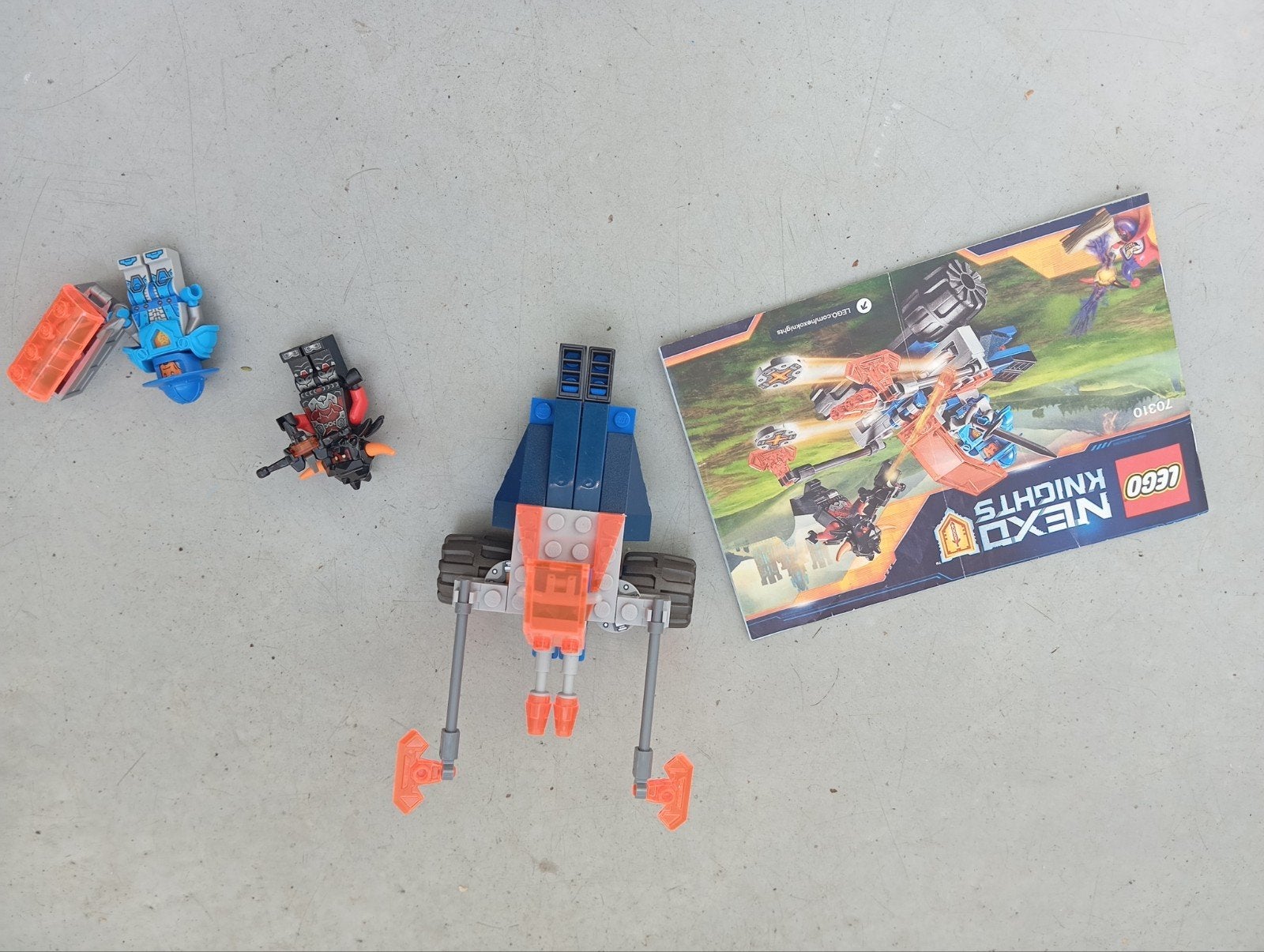 LEGO Nexo Knights 70310 Ridder Robot met minifiguren, Gebruikt, Lego, Ophalen of Verzenden, Inclusief instructies