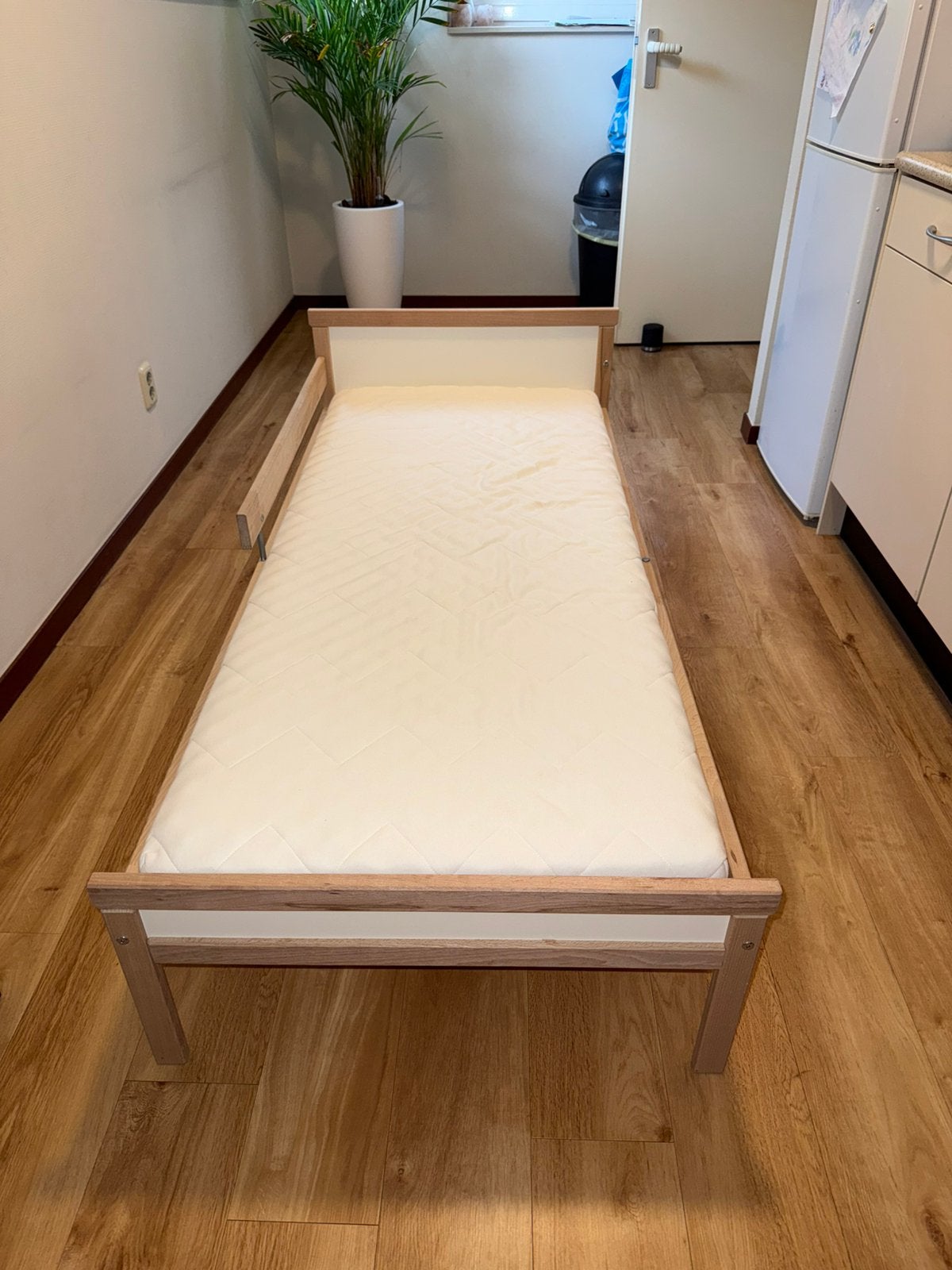 SNIGLAR IKEA peuterbed 70x160, Ophalen, Eenpersoons, Wit, Zo goed als nieuw