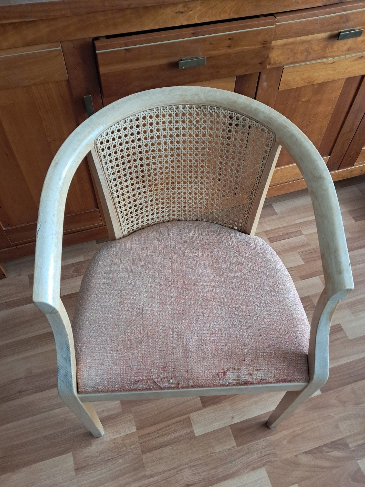 Vintage Wooden Accent Chair with Rattan Backrest, Ophalen
