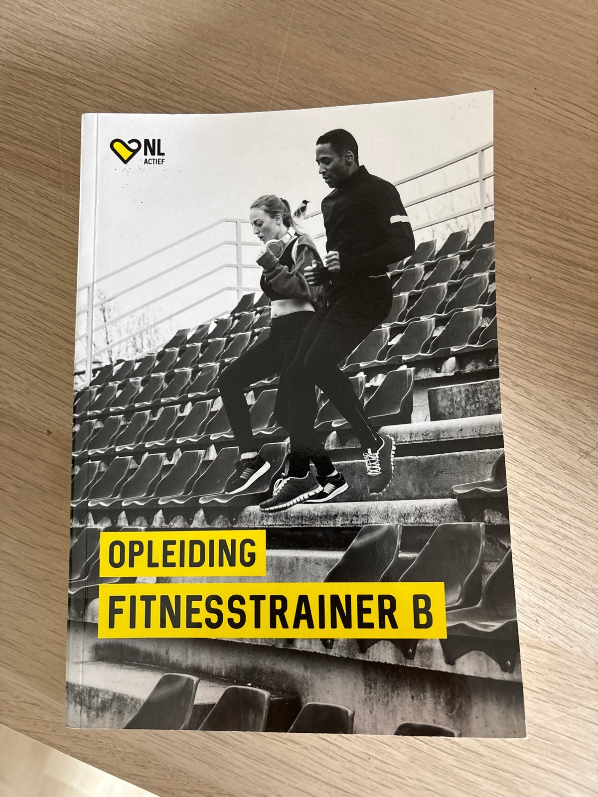 Opleiding Fitnesstrainer B - NL Actief, Boeken, Ophalen of Verzenden, Beta, Zo goed als nieuw, MBO