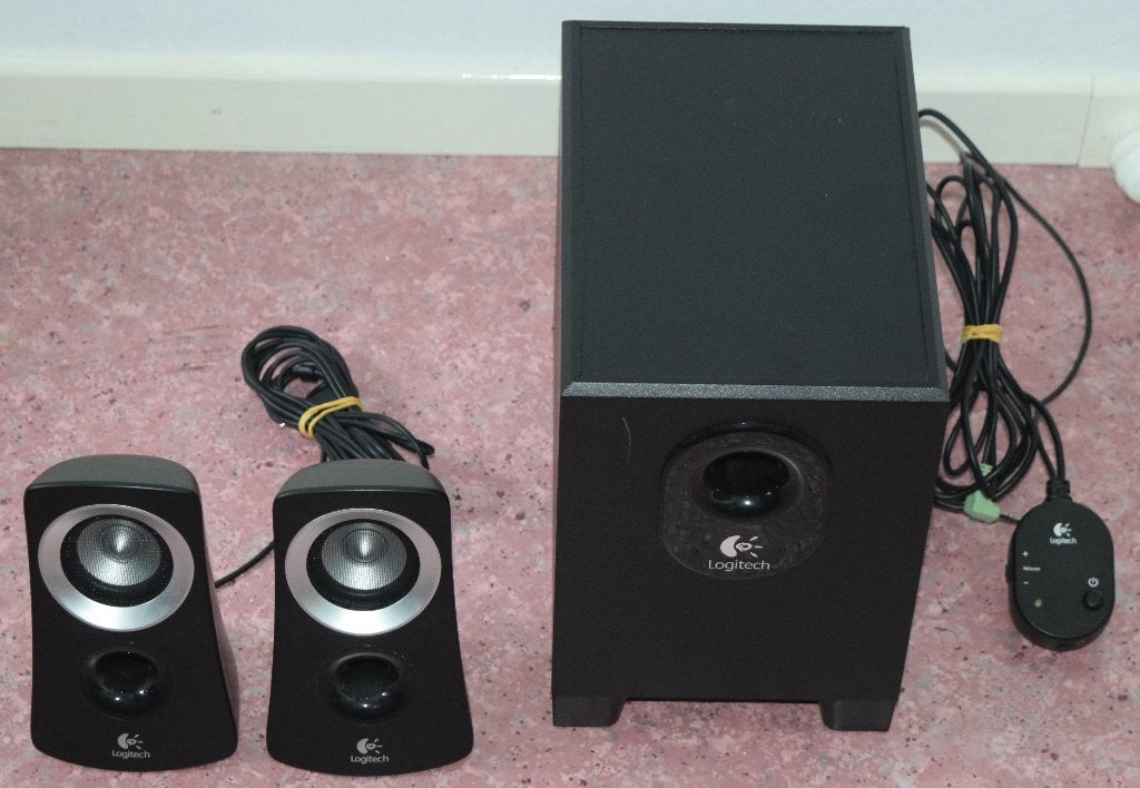 Logitech Z313 speakersysteem te koop, Overige merken, Gebruikt, Subwoofer, Ophalen of Verzenden