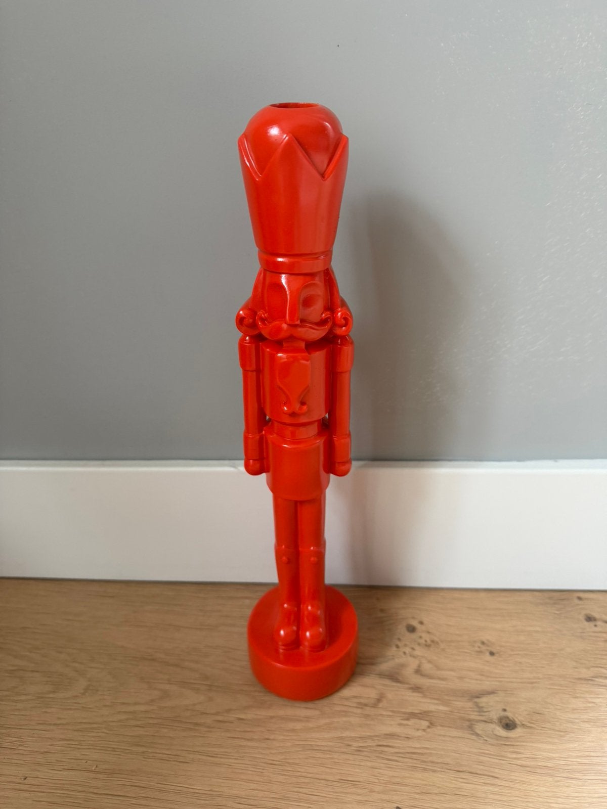 Fel oranje notenkraker kandelaar, Diversen, Kerst, Ophalen of Verzenden, Nieuw