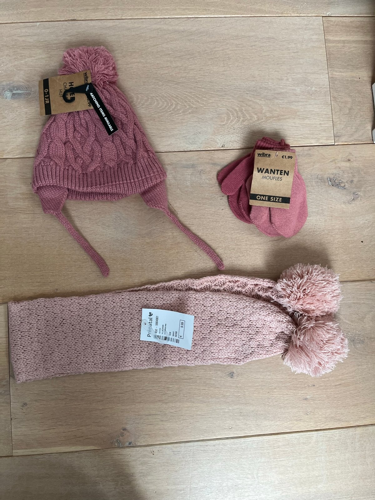 Roze muts, sjaal en wanten setje voor baby's, Kinderen en Baby's, Maat 62, Nieuw, Ophalen of Verzenden, Meisje