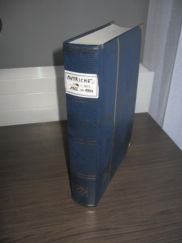 Oostenrijk 1966 - 1984. Voorraadboek Postfris/Ongebruikt., Postzegels en Munten, Postzegels | Volle albums en Verzamelingen, Verzenden