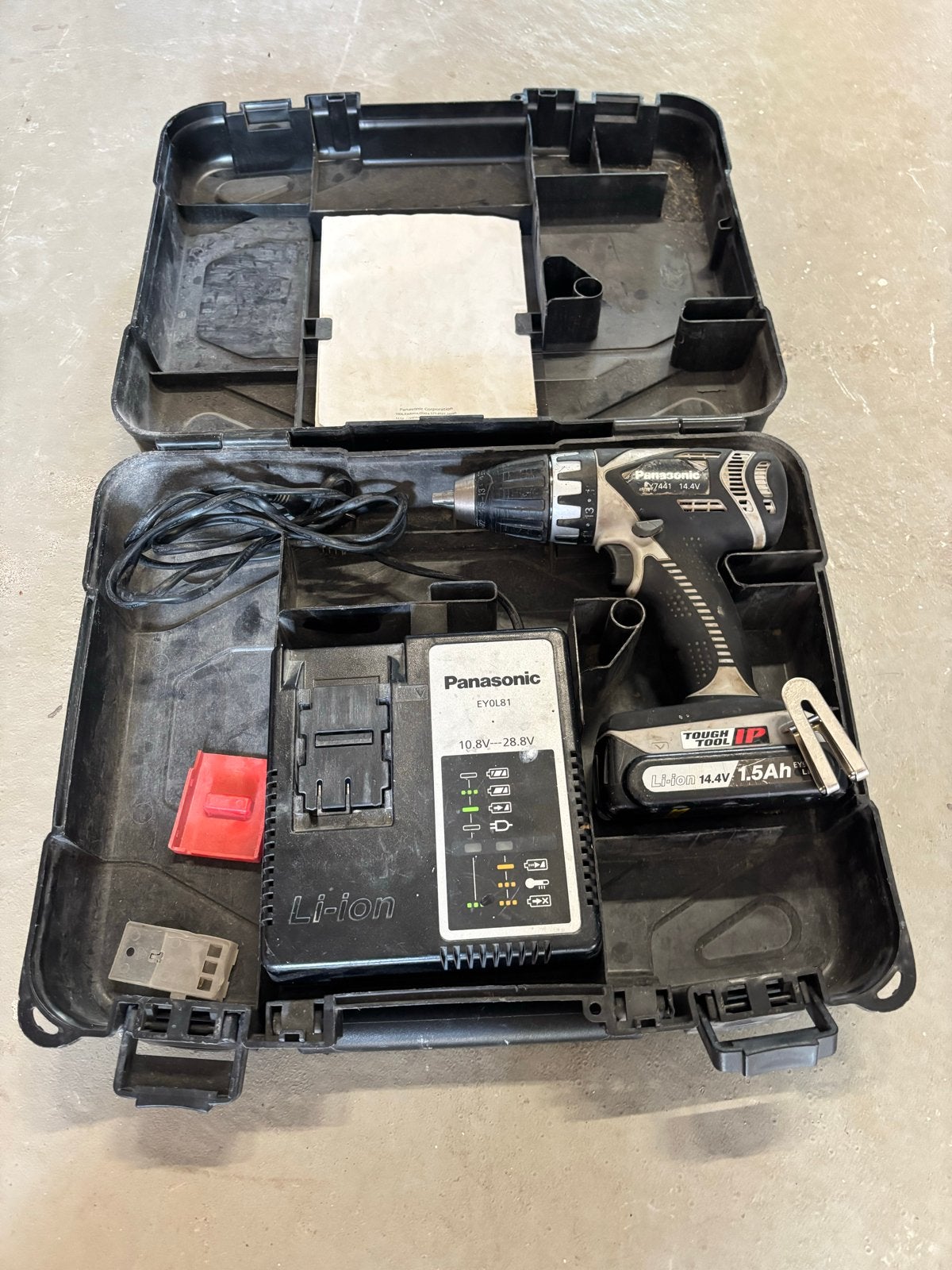 Panasonic EY7441 Boor- en Schroefmachine met koffer, Gebruikt, Variabele snelheid, Ophalen of Verzenden, Boor- en Schroefmachine