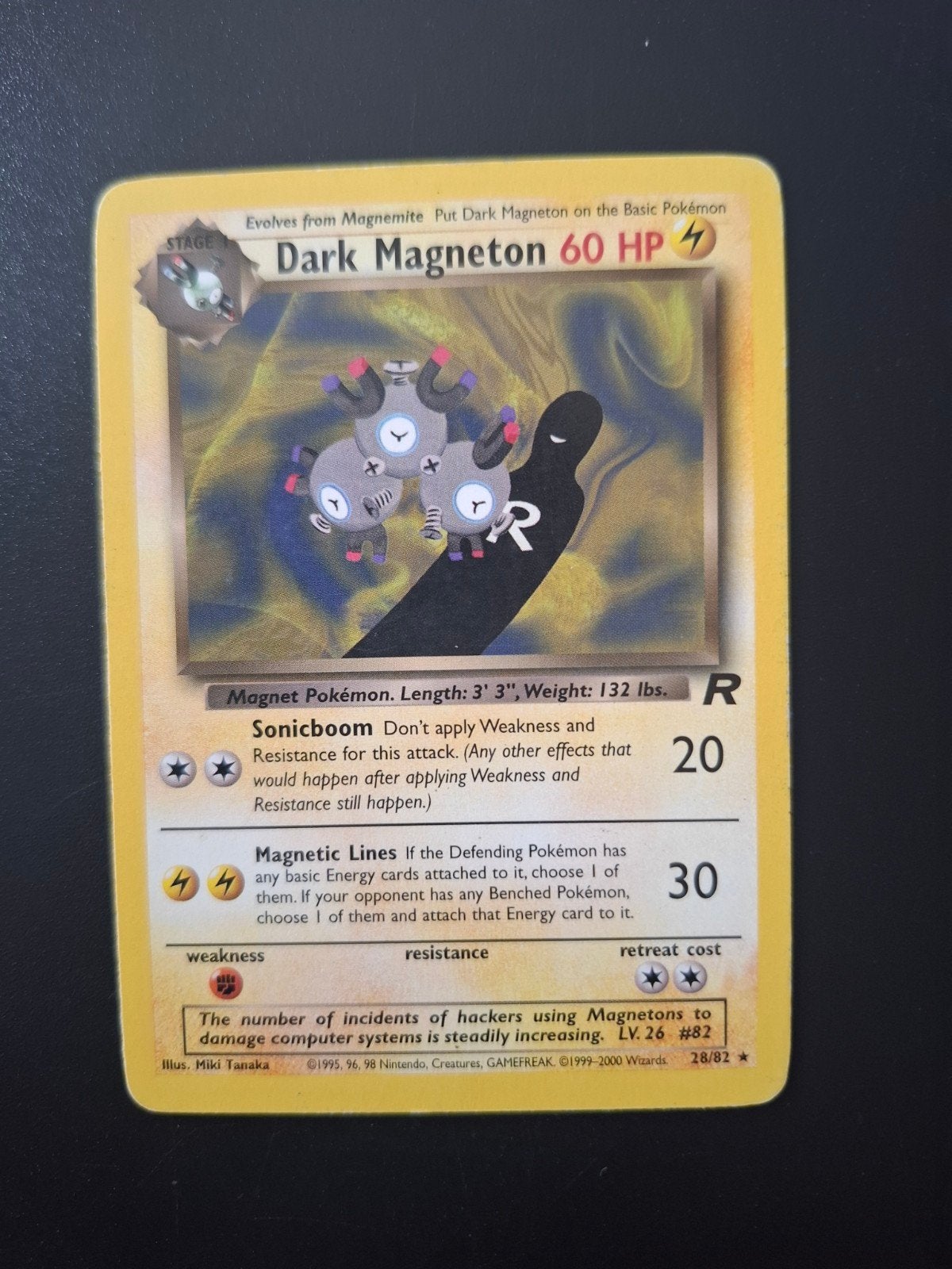 Dark Magneton 28/82 Pokémon kaart, Hobby en Vrije tijd, Verzamelkaartspellen | Pokémon, Ophalen of Verzenden