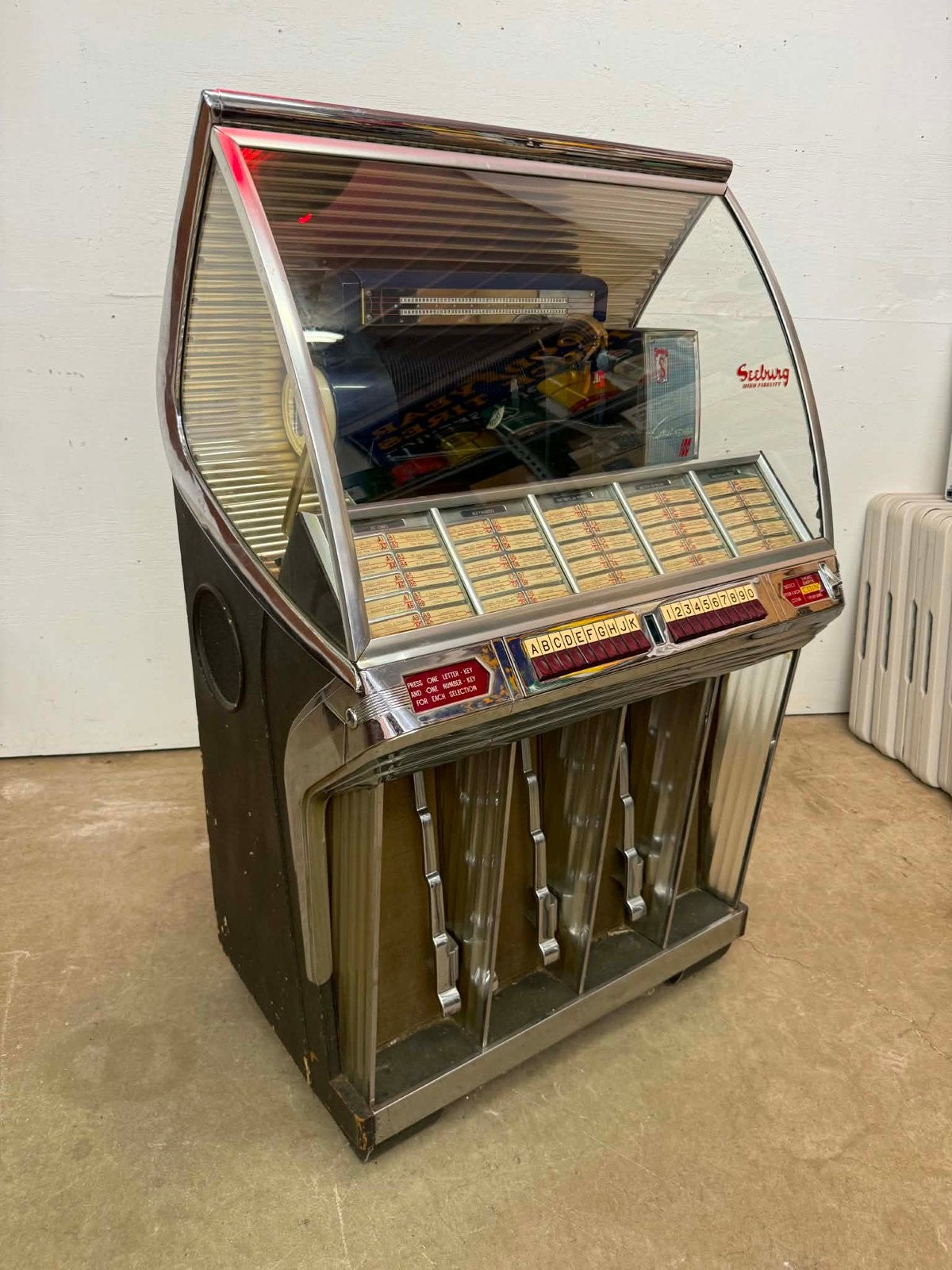 PRE-SALE DEAL: SEEBURG model HF100R jukebox.