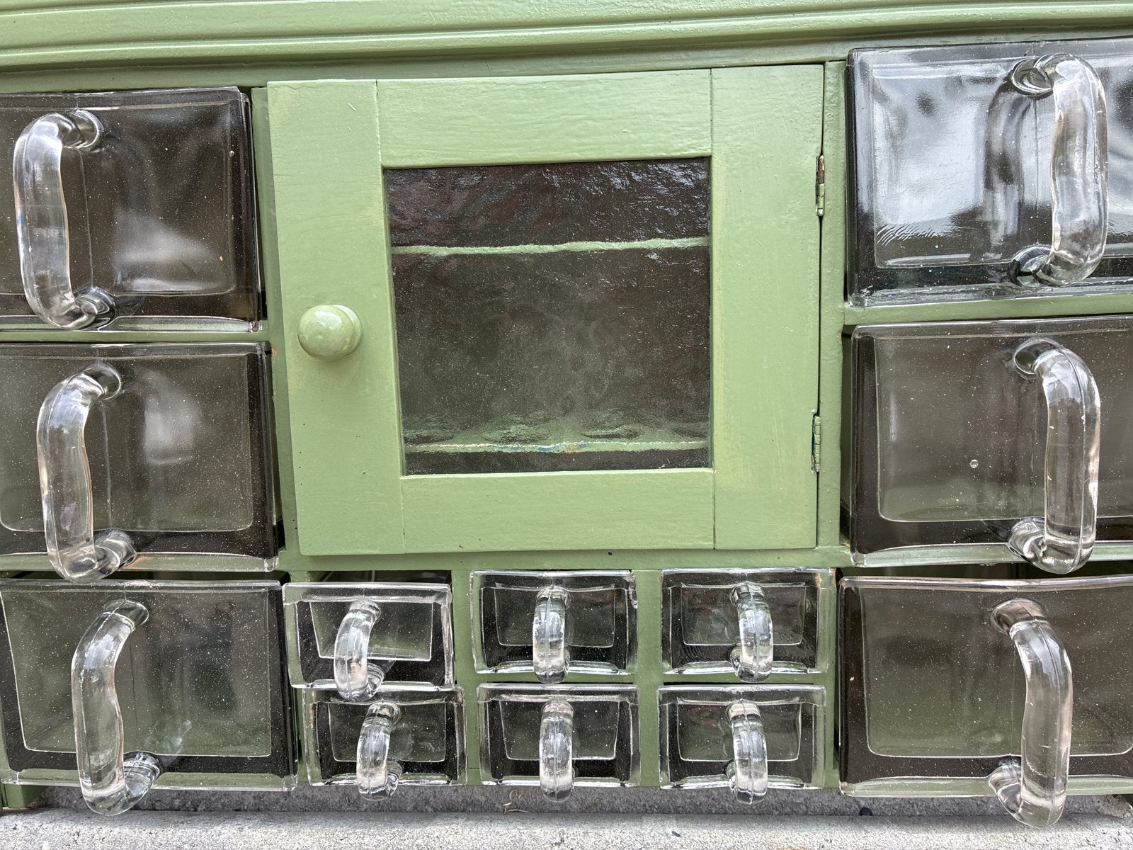 Piet Zwart Vintage kruidenkastje met glazen lades, Antiek en Kunst, Ophalen of Verzenden
