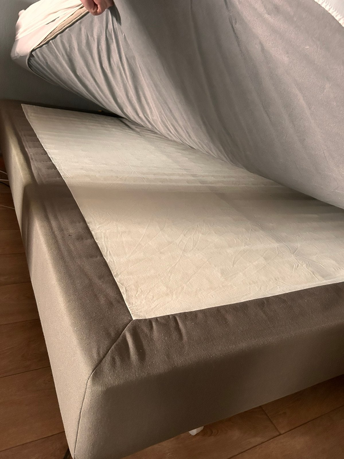 Boxspring 140 x 200 Ikea, Ophalen, Gebruikt, 140 cm, Twijfelaar
