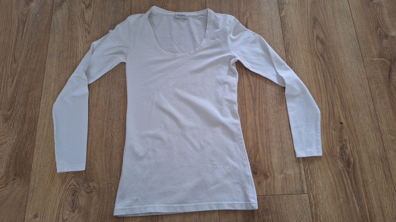 Nieuw wit shirt met lange mouwen - één keer gedragen, Sutherland, Wit, Nieuw, Ophalen of Verzenden