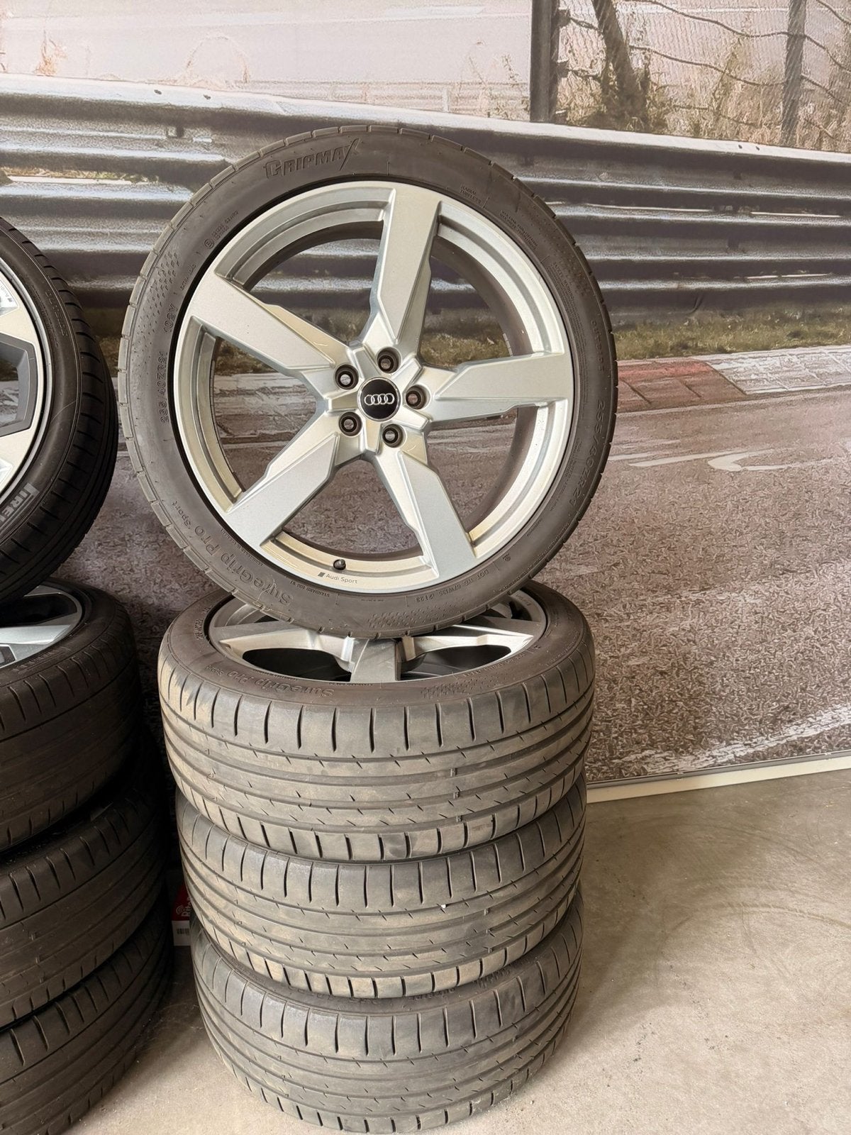 Audi Q5 zomerbanden met velgen 21 inch, Auto-onderdelen, Ophalen, Gebruikt, 255 mm, Banden en Velgen