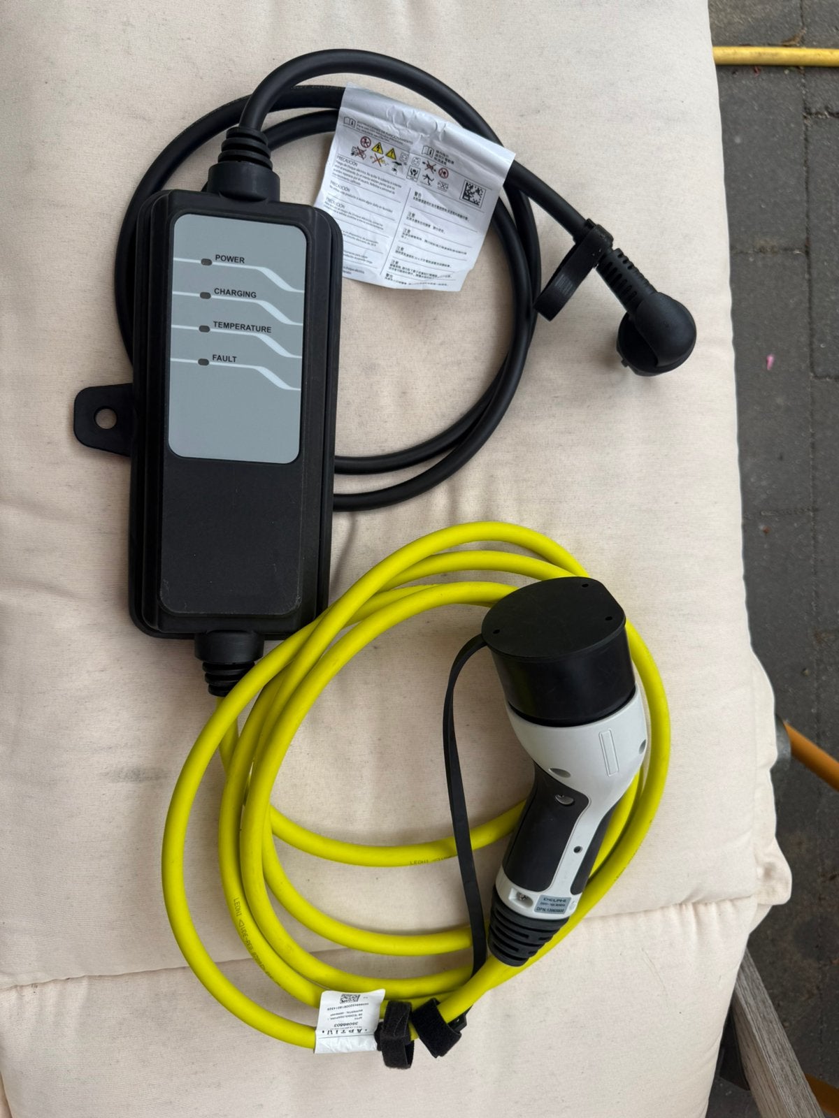Mini & BMW 220V thuislader Aptiv, Auto diversen, Laadpalen, Ophalen of Verzenden, Nieuw, Laadkabel