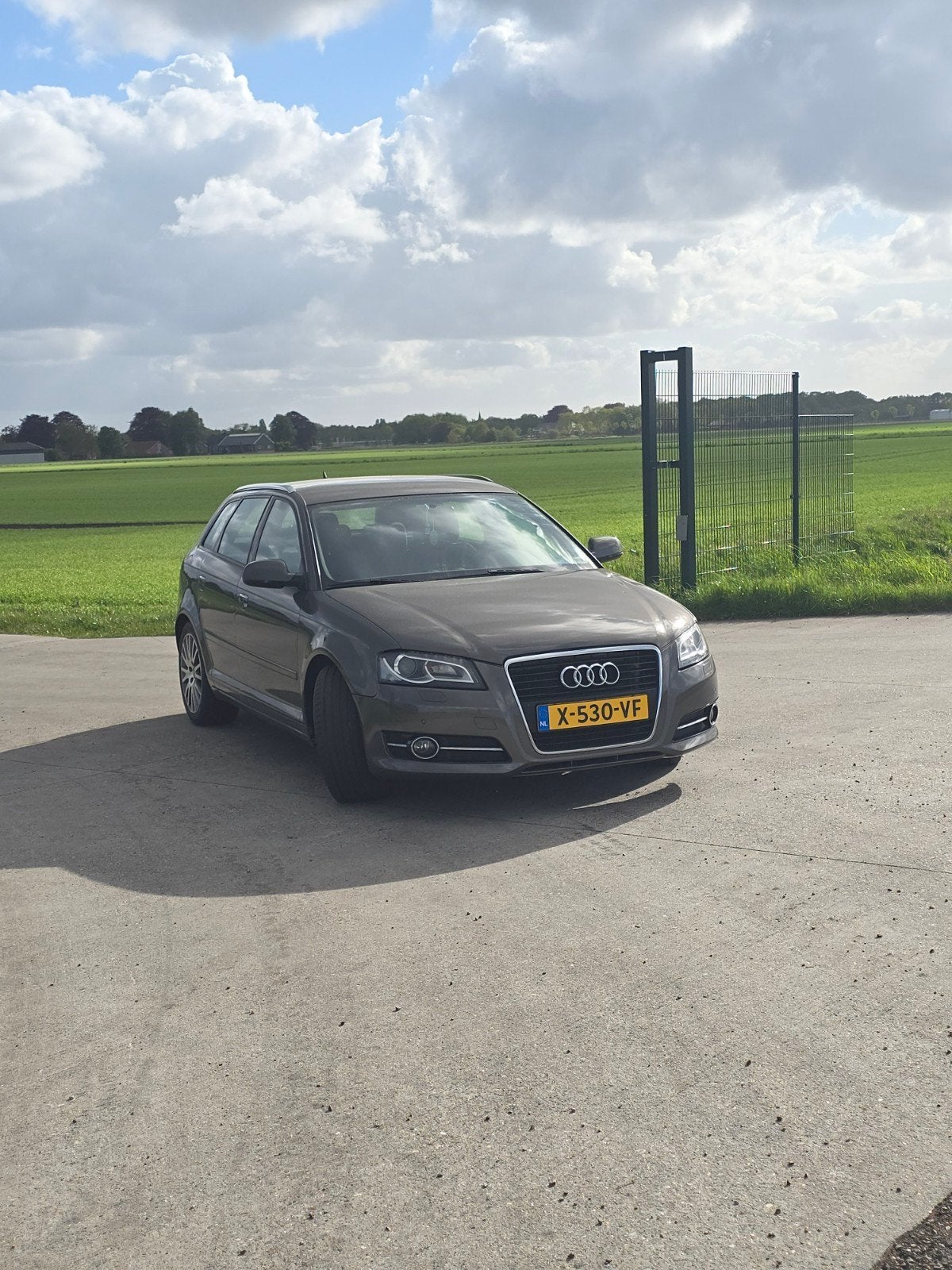 Audi A3 1.4 Tfsi 92KW Sportback 2011 Grijs /Nwe APK!, Voorwielaandrijving, 680 kg, 1200 kg, Handgeschakeld