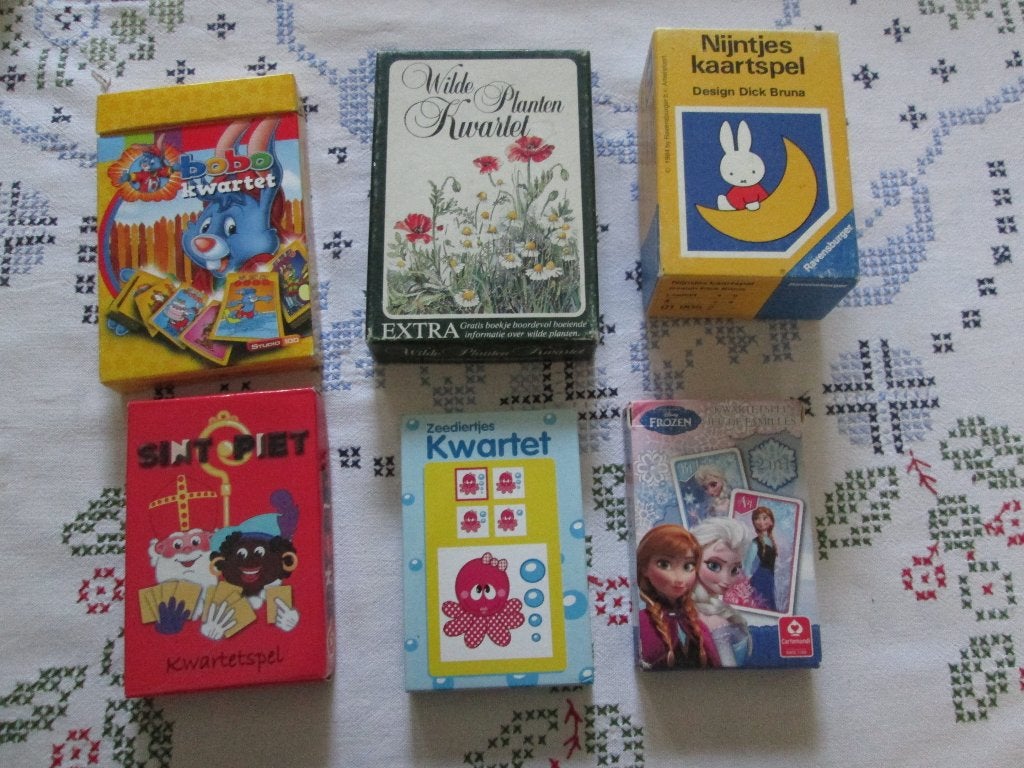 2 kwartetten , Zeediertjes, Nijntje, Ophalen, Zo goed als nieuw, Speelkaart(en)
