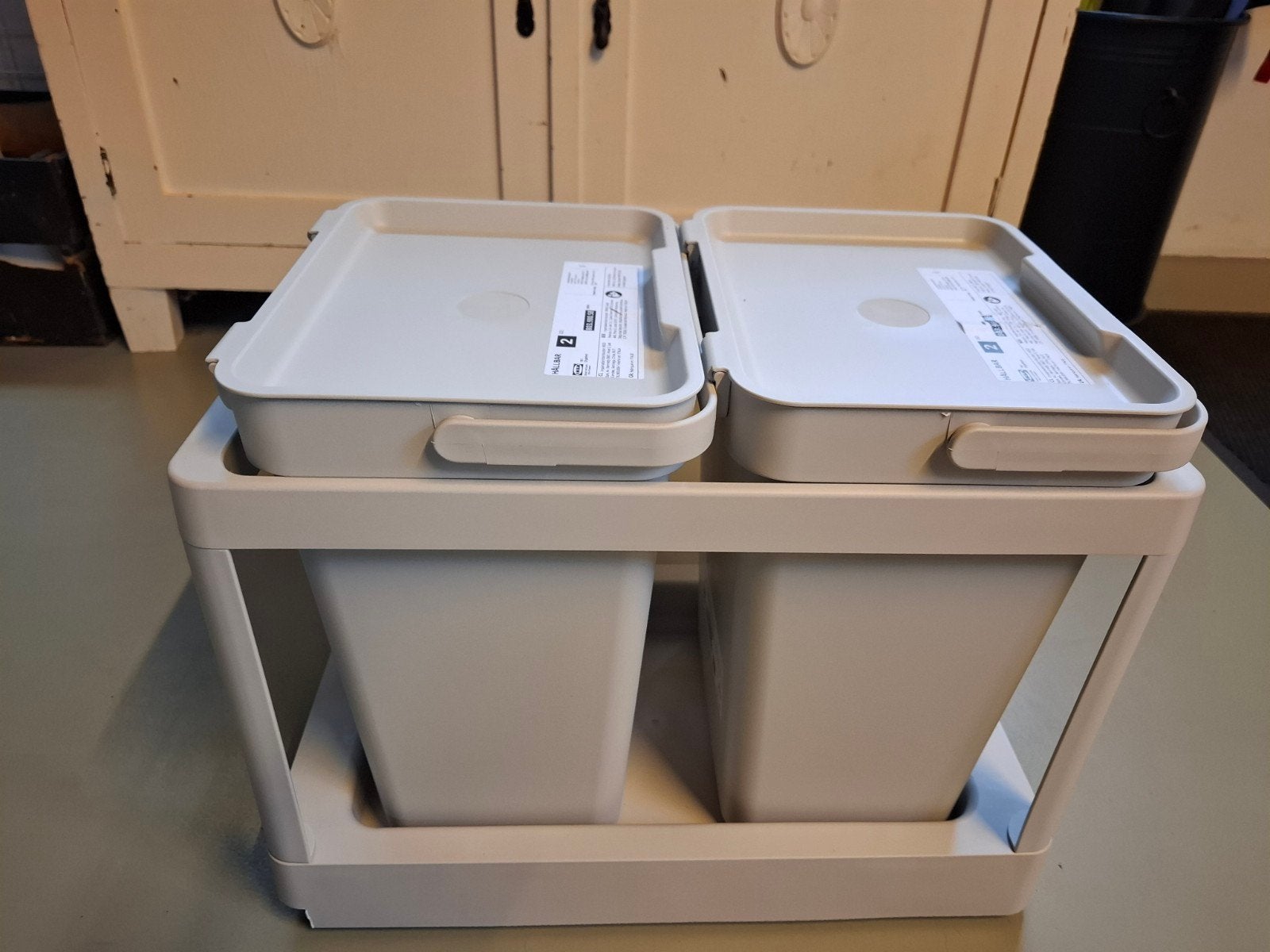afvalsysteem ikea uitschuifbaar met 2 afvalbakken (nieuw), Ophalen, Minder dan 40 cm, Nieuw, Minder dan 35 cm
