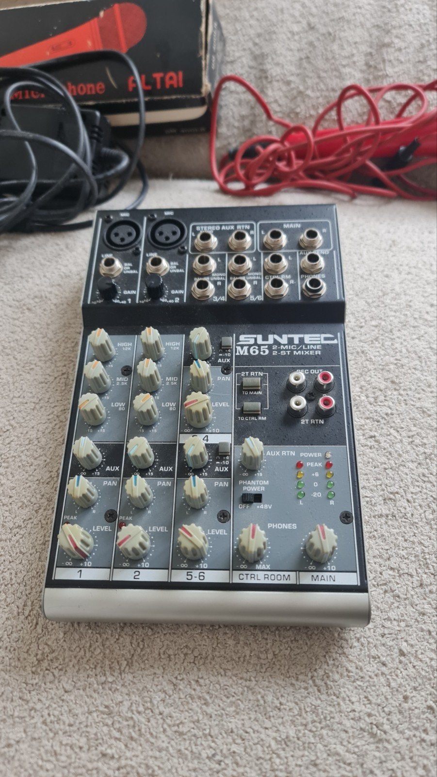 Suntec M65 mengpaneel mixer met microfoon, Ophalen of Verzenden, Gebruikt, 5 tot 10 kanalen, Microfooningang