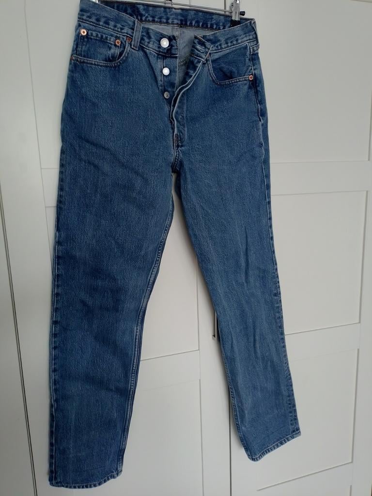 Levi's 510 maat 31/34, Ophalen of Verzenden, Zo goed als nieuw, Blauw, W30 - W32 (confectie 38/40)