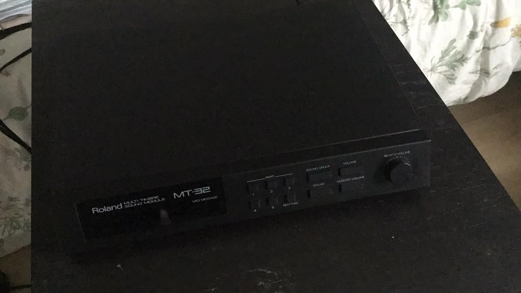 Roland MT-32 MT32 geluids midi module . Pc dos retro, Ophalen, Gebruikt, Roland, Overige aantallen