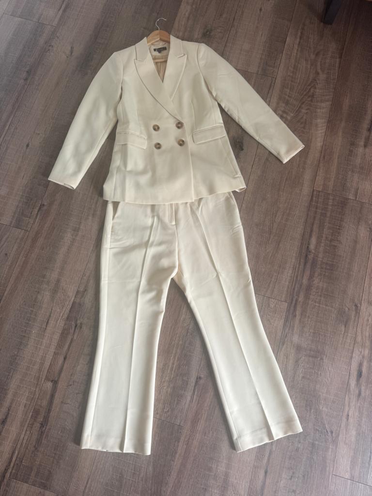 King Louie Pak: Blazer Maat 38 & Broek Maat 40, Ophalen of Verzenden, Zo goed als nieuw, Maat 38/40 (M), Beige