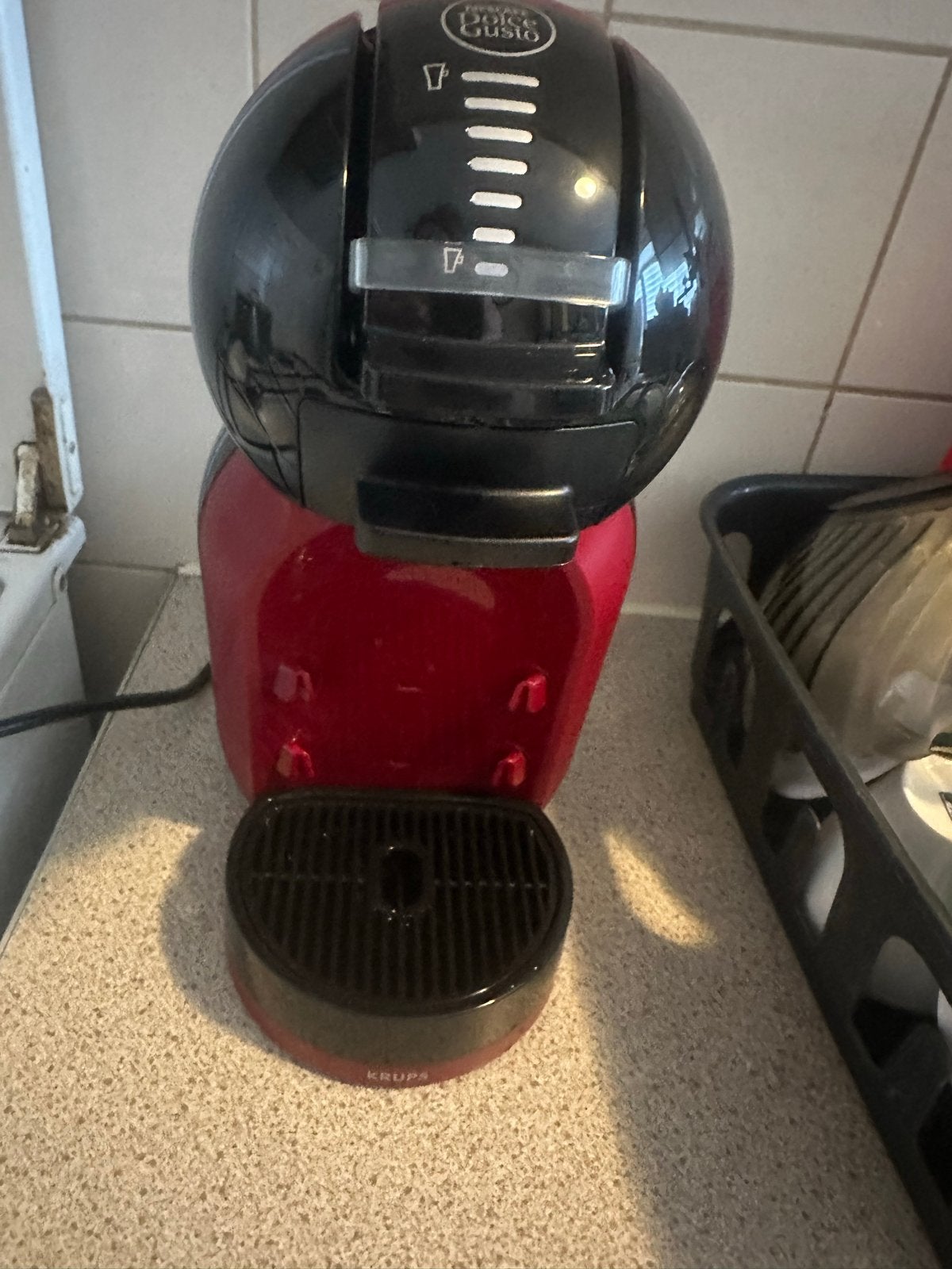 Mooi reed Nescafé Dolce Gusto Krups XS (Niuwe), Ophalen of Verzenden, 1 kopje, Koffiepads en cups, Afneembaar waterreservoir