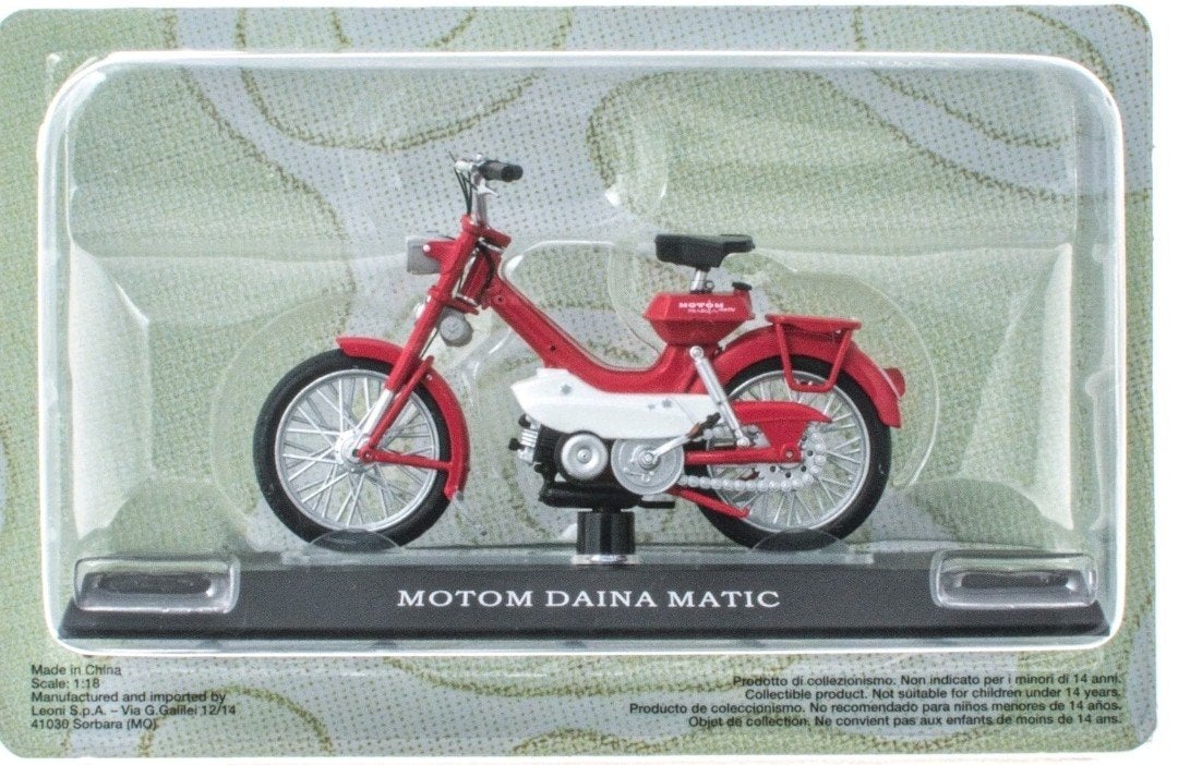 Motom Daina Matic, brommer, rood 1:18 in ongeopende blister, Ophalen of Verzenden, Nieuw, Overige merken