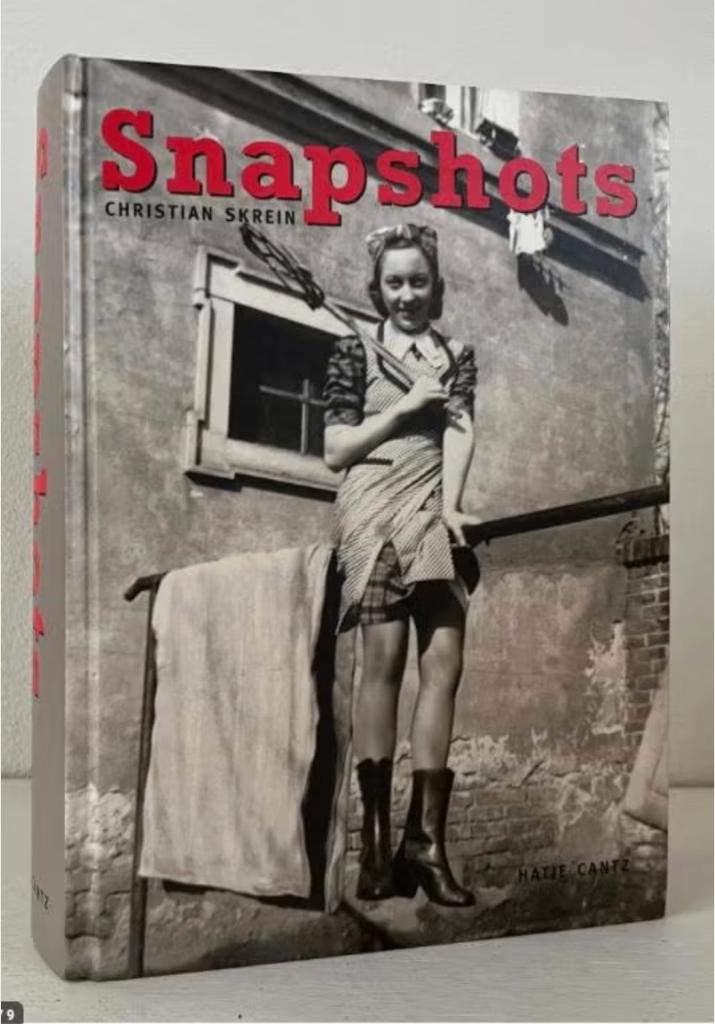 Snapshots - The Eye of the Century, Ophalen of Verzenden, Zo goed als nieuw, Overige onderwerpen