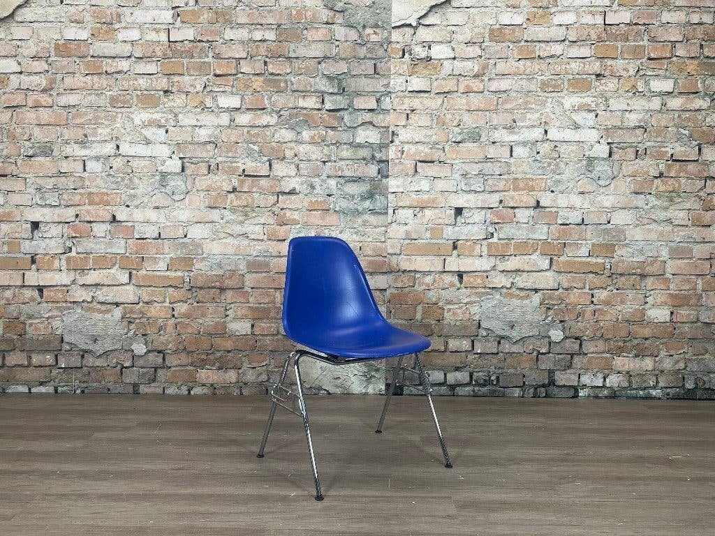 Vitra DSS- Blauw Kunststof | Charles & Ray Eames, Ophalen, Blauw, Design, Vijf, Zes of meer stoelen