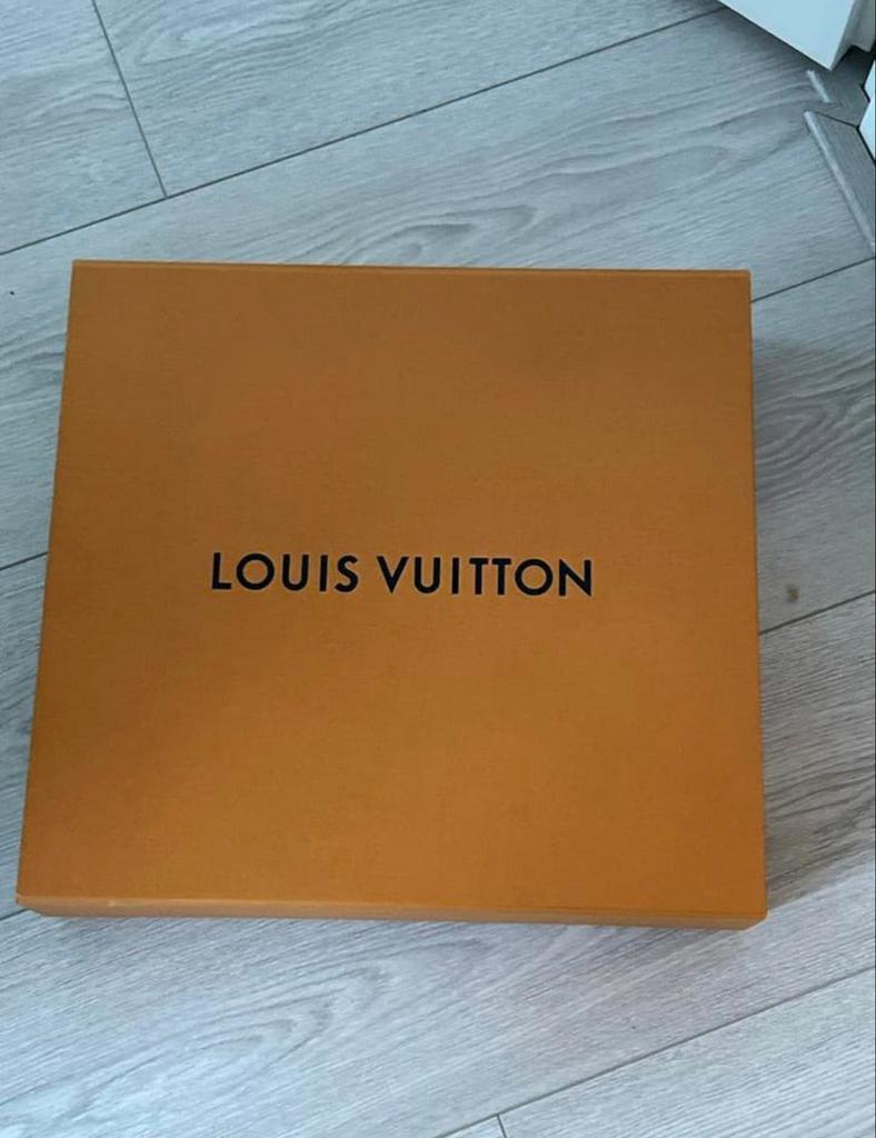 Lovis vuitton doos, Doe-het-zelf en Verbouw, Kratten en Dozen, Ophalen of Verzenden, Nieuw