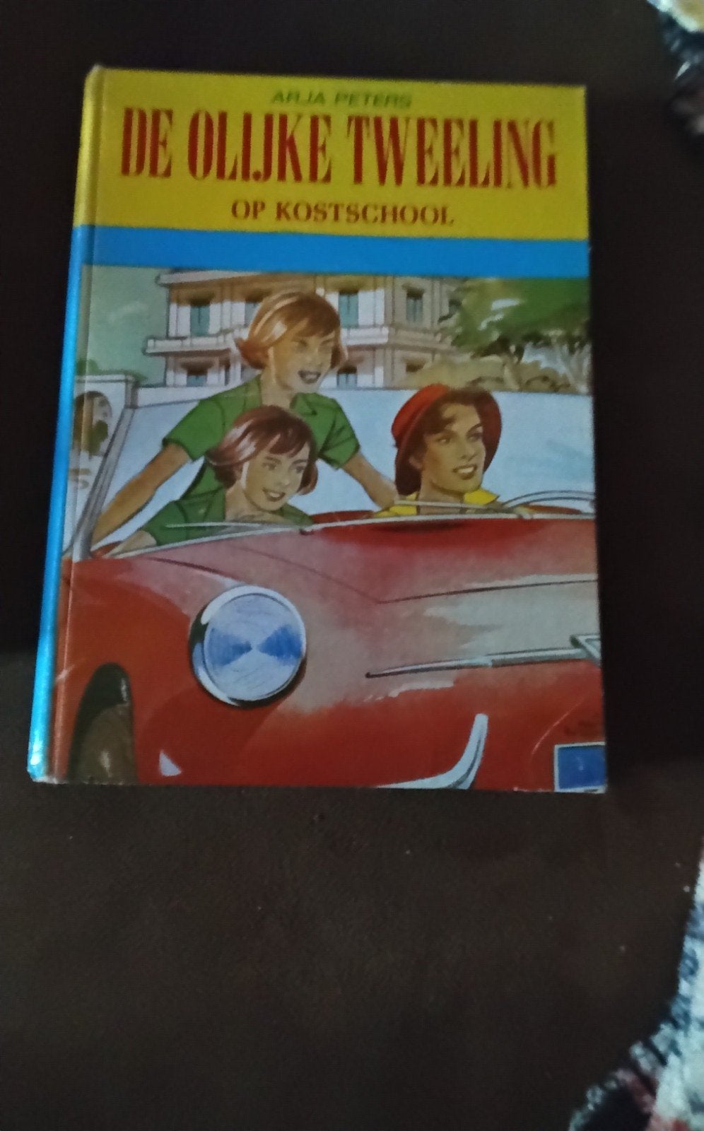 De Olijke Tweeling boeken - Arja Peters, Ophalen of Verzenden, Gelezen, Arja Peters, Fictie algemeen