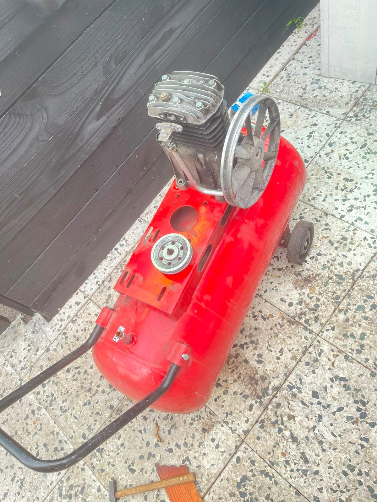 Fini Advanced Compressor - Werkt, motor ontbreekt, Ophalen, Gebruikt, Mobiel