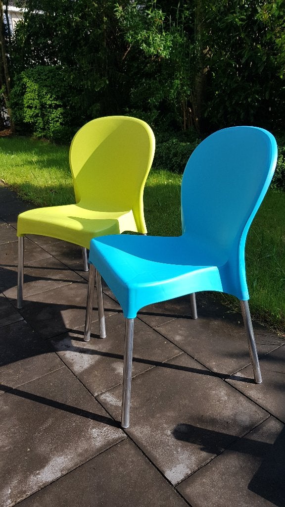 twee design tuinstoelen, Tuin en Terras, Ophalen, Zo goed als nieuw, Kunststof, Stapelbaar
