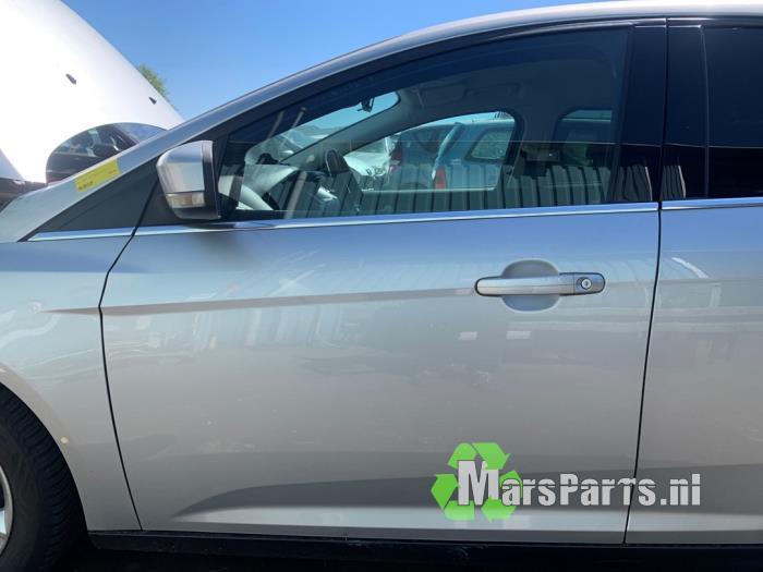 Portier 4Deurs links-voor van een Ford Focus, Gebruikt, -, Deur, -