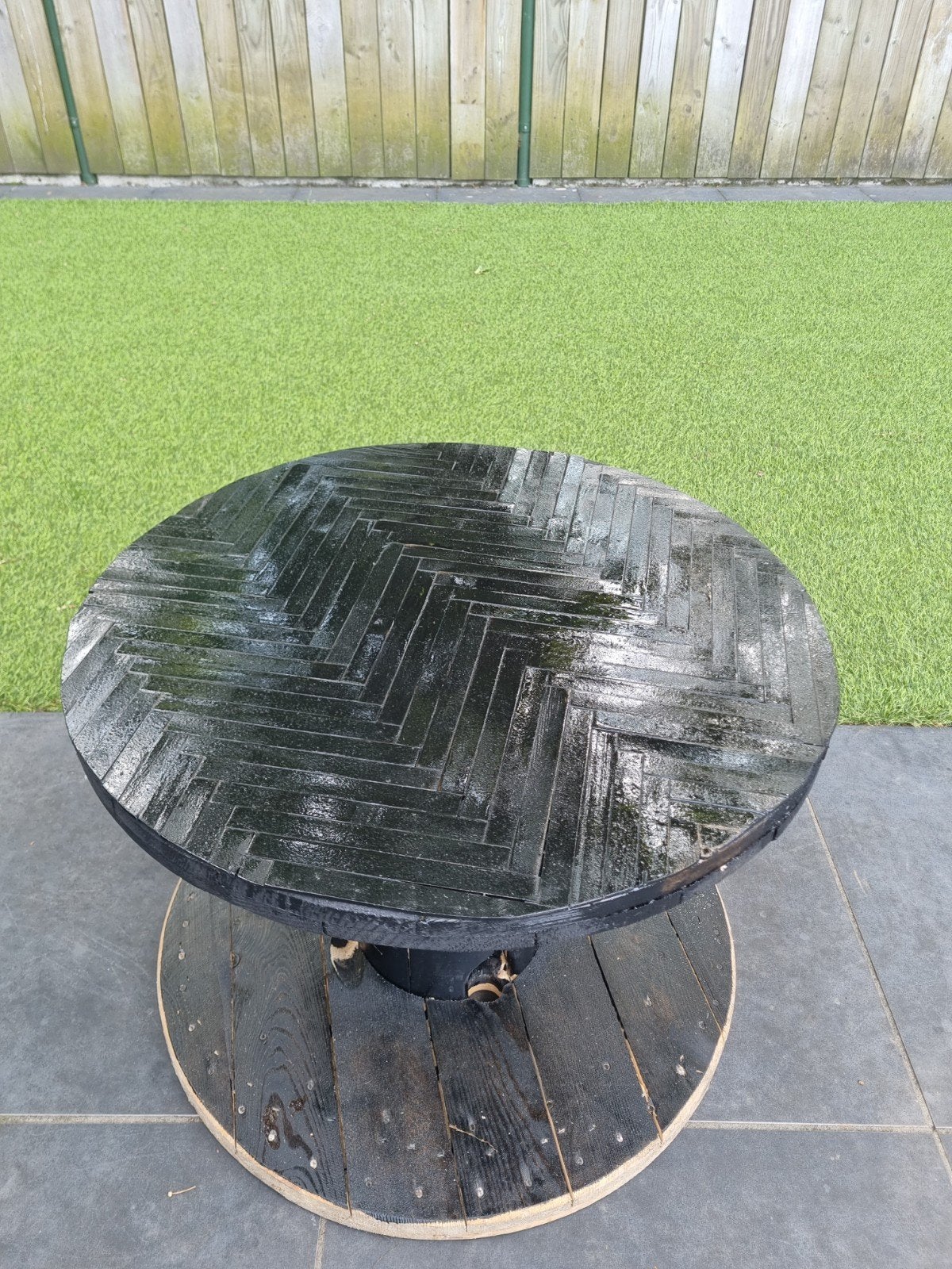 Unieke Zwarte Kabelhaspel Salontafel - Handgemaakt, Huis en Inrichting, 45 tot 60 cm, Gebruikt, Industrieel, Modern, Gerecycled