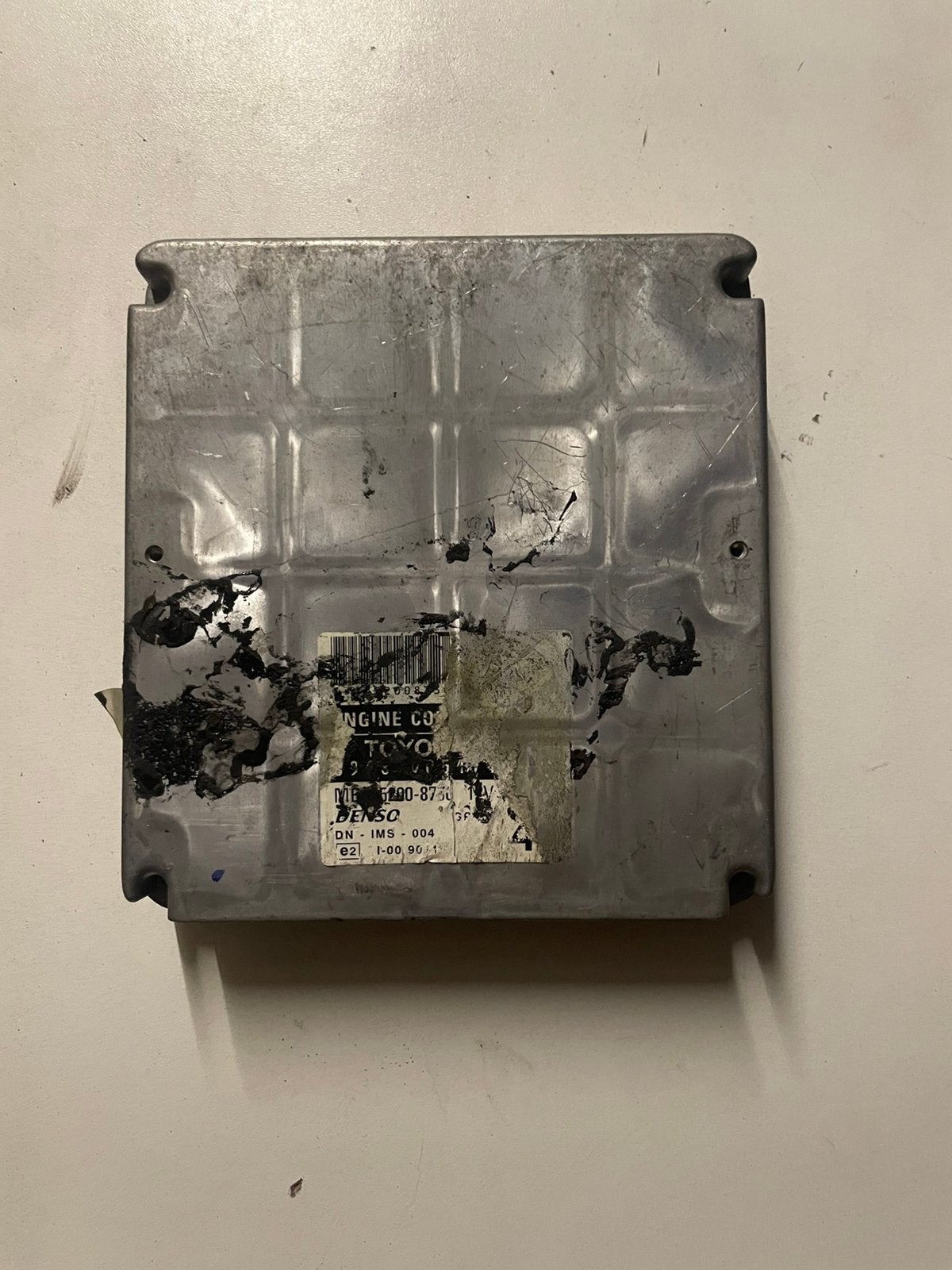 Toyota Avensis (T220) 1.8VVT-i (1ZZ-FE) 89661-05471 Ecu, Ophalen of Verzenden